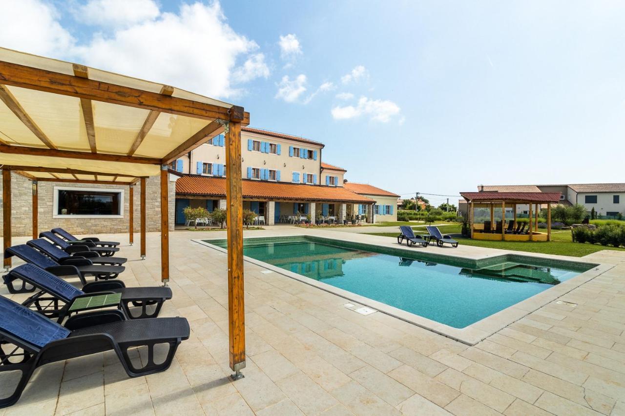 Velanera Hotel & Restaurant Šišan المظهر الخارجي الصورة