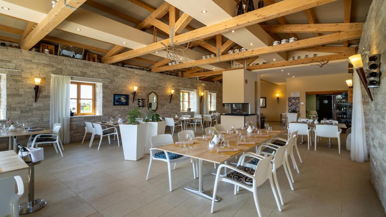 Velanera Hotel & Restaurant Šišan المظهر الخارجي الصورة